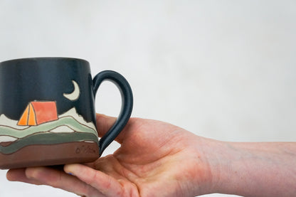 The Sliver moon camp BB mug in Darby