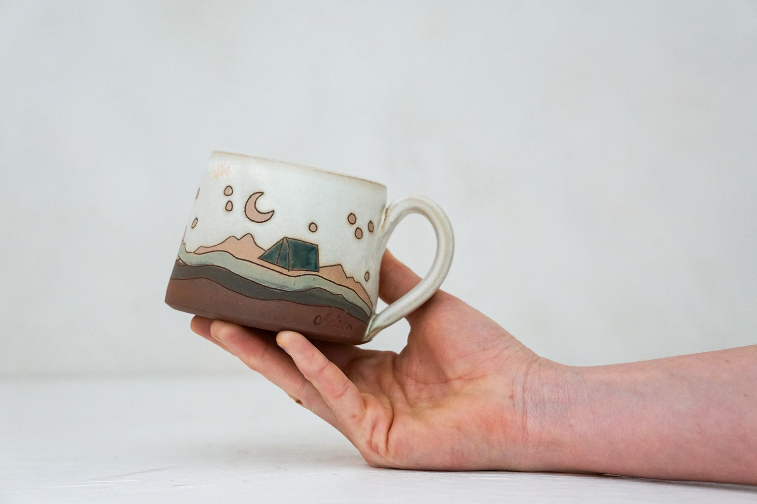 Night sky Camp shortie mug in Bone
